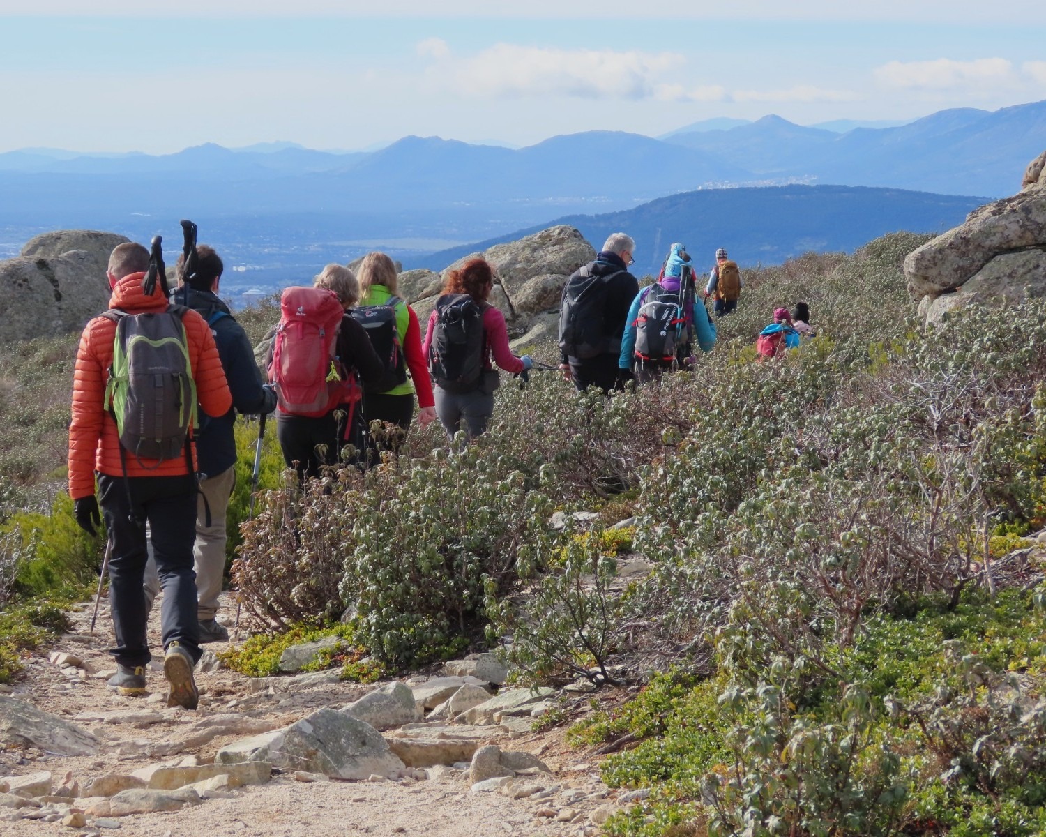 Excursionismo: Ruta Cabezas de Hierro y la Loma del Noruego (Madrid).